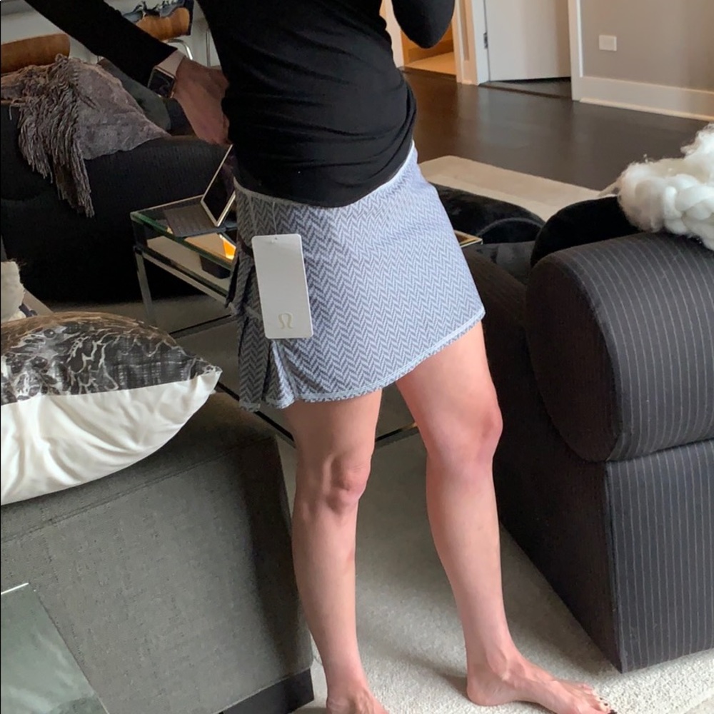 Lululemon run skirt